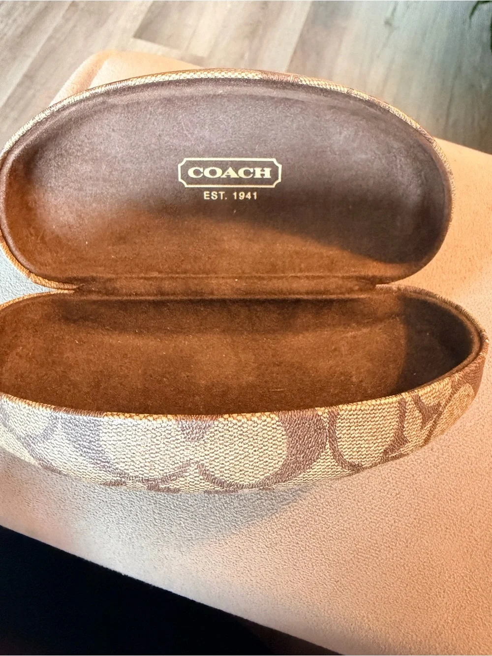 Coach HC 8105 Amber Prescription Sunglasses Tortoise Ocelot Frames + Case